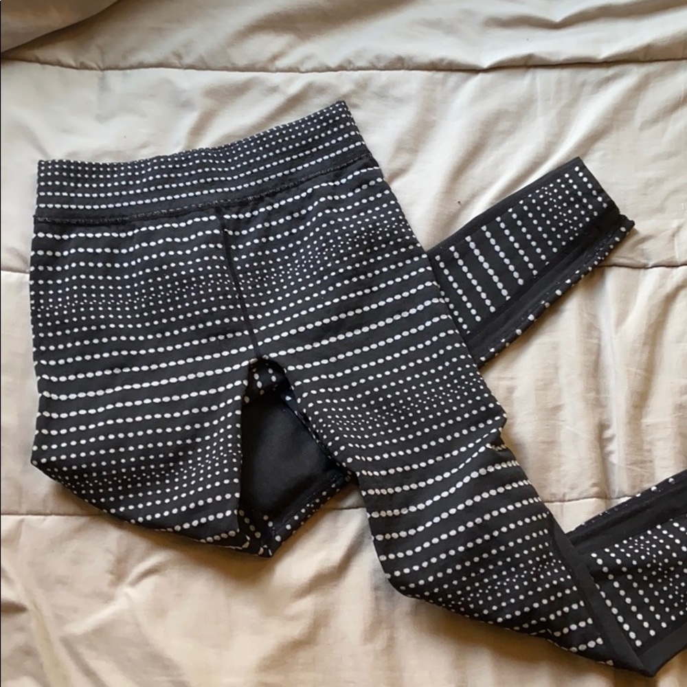 Black and white leggings